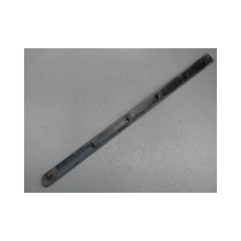 PROTECTION PORTE AVANT GAUCHE PEUGEOT 307