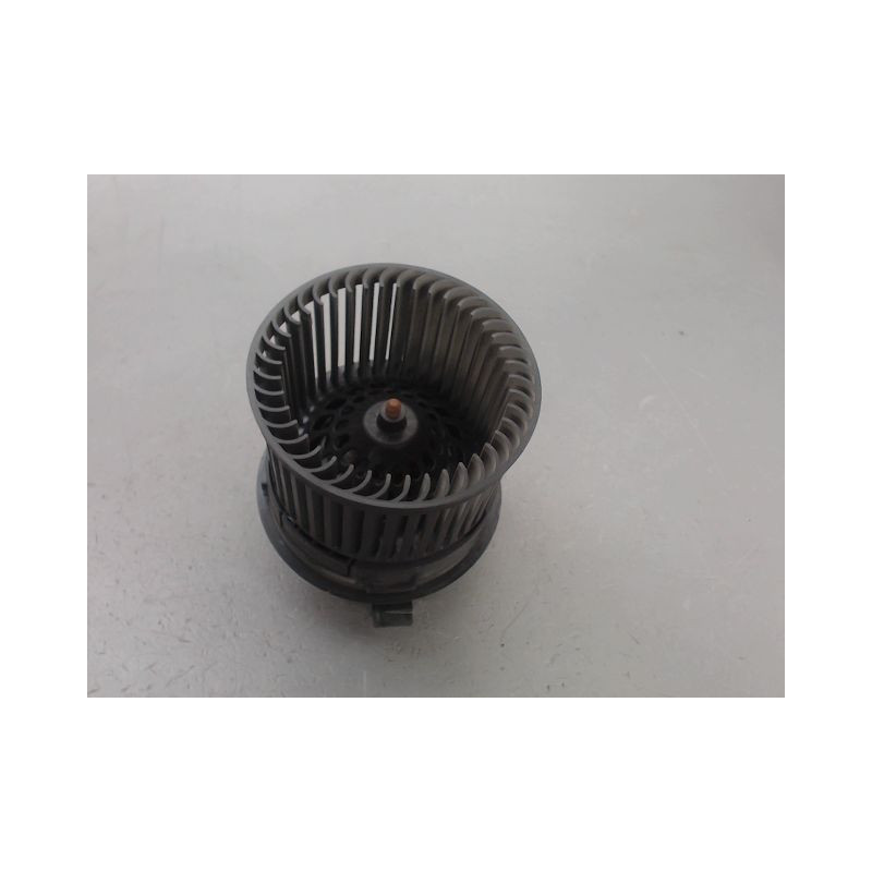 MOTEUR VENTILATEUR CHAUFFAGE PEUGEOT 308