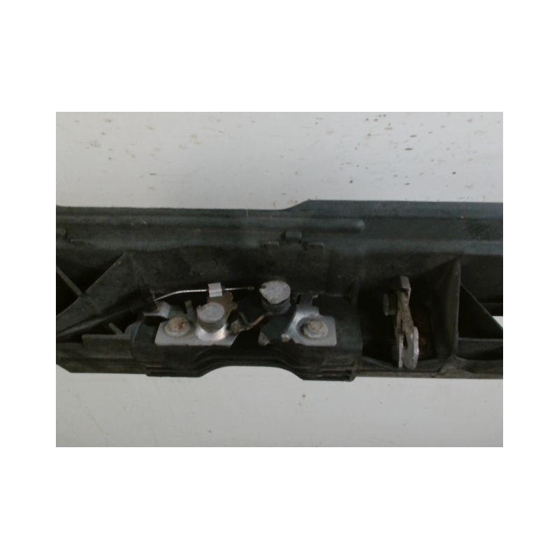 TRAVERSE SUPERIEURE ARMATURE AVANT PEUGEOT 308