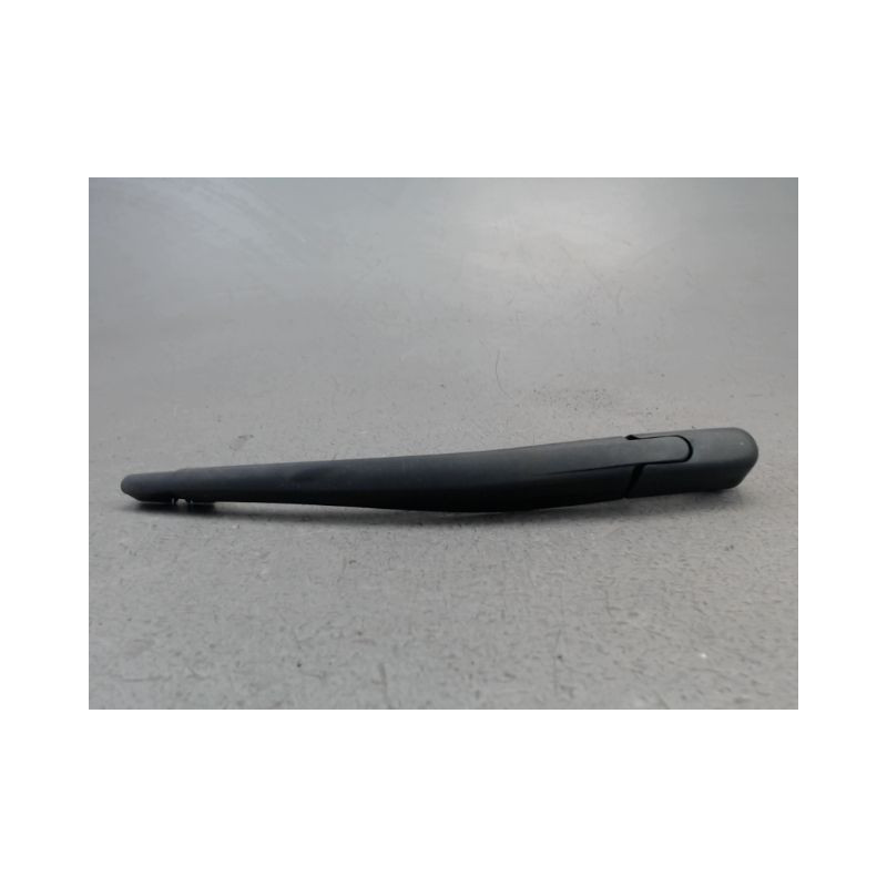 BRAS ESSUIE-GLACE ARRIERE PEUGEOT 208