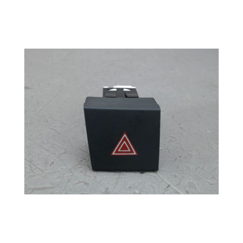 BOUTON DE WARNING PEUGEOT 508