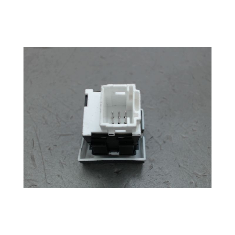 BOUTON DE WARNING PEUGEOT 508