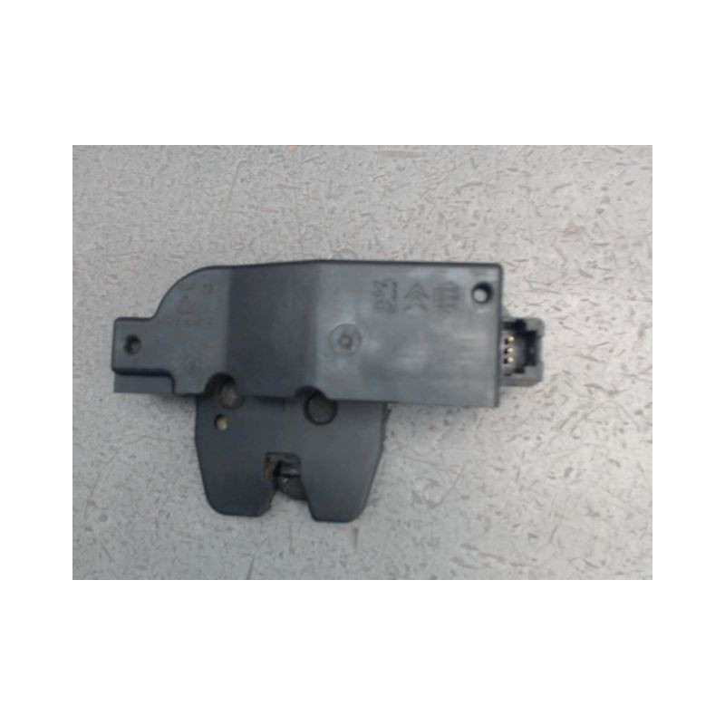 SERRURE HAYON  CITROEN C4