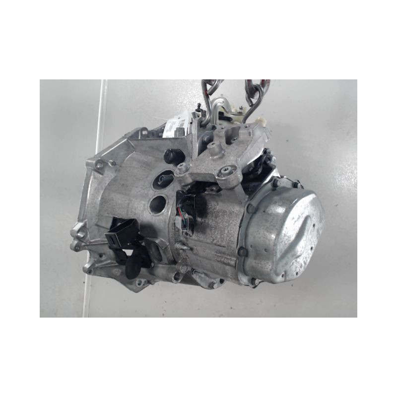 BOITE A VITESSE MECANIQUE PEUGEOT 2008 1.2 THP 110 / PureTech 110