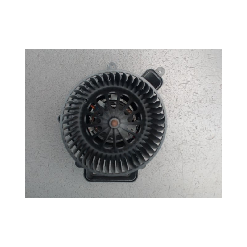 MOTEUR VENTILATEUR CHAUFFAGE PEUGEOT 3008