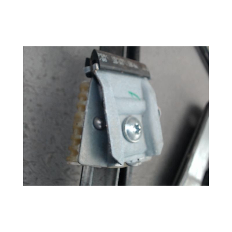 MECANISME LEVE-GLACE AVANT GAUCHE VOLKSWAGEN GOLF