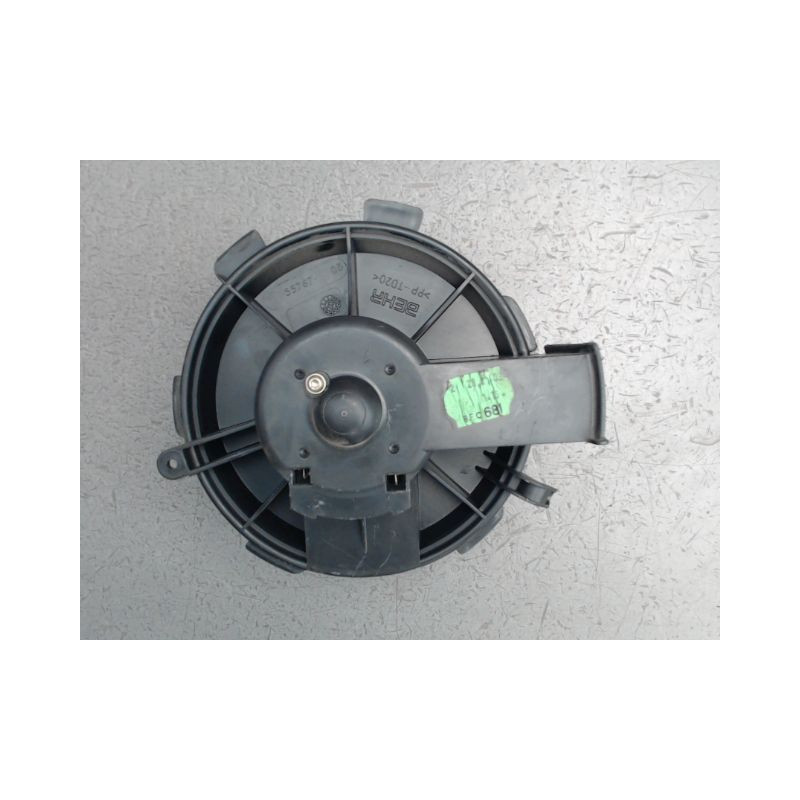 MOTEUR VENTILATEUR CHAUFFAGE PEUGEOT 206
