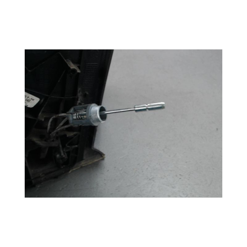 RETROVISEUR EXTERIEUR DROIT VOLKSWAGEN FOX