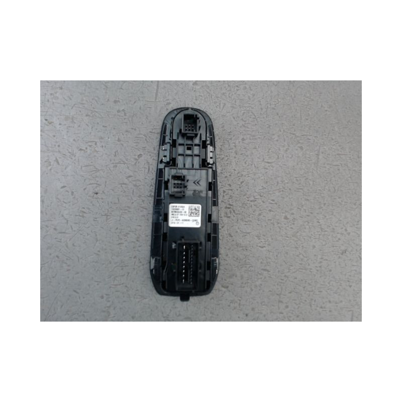 COMMANDE LEVE-GLACE PORTE AVG PEUGEOT 308