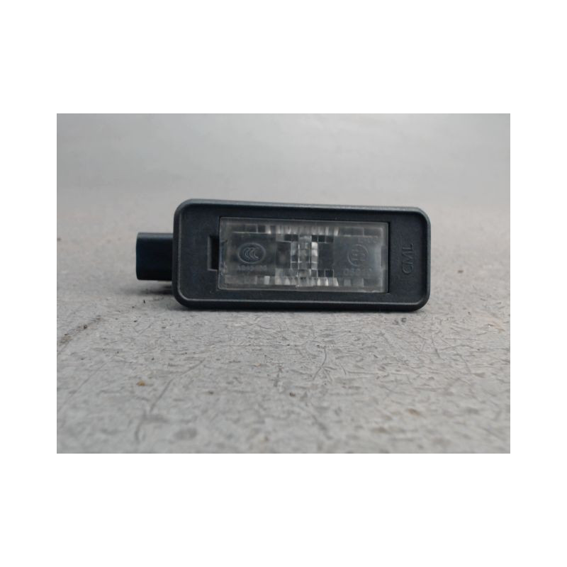 ECLAIREUR PLAQUE DE POLICE GAUCHE PEUGEOT 208