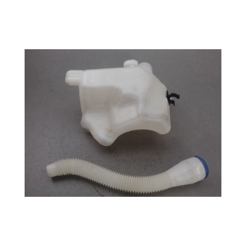 RESERVOIR LAVE-GLACE AVANT CITROEN BERLINGO