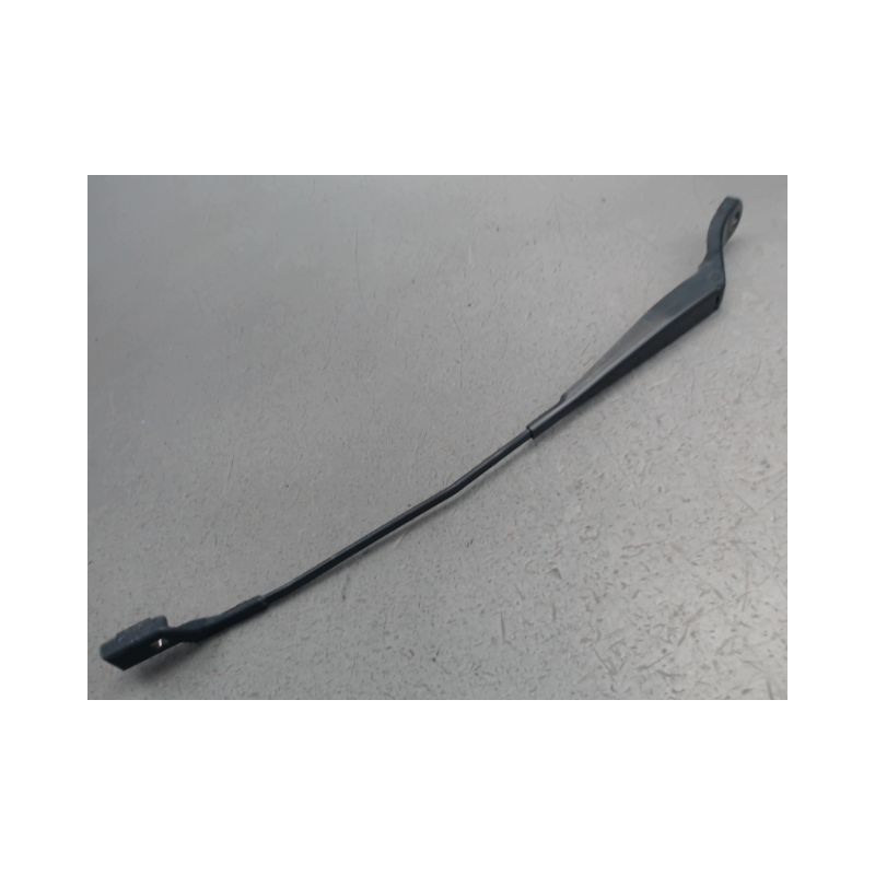 BRAS ESSUIE-GLACE AVANT GAUCHE PEUGEOT 208