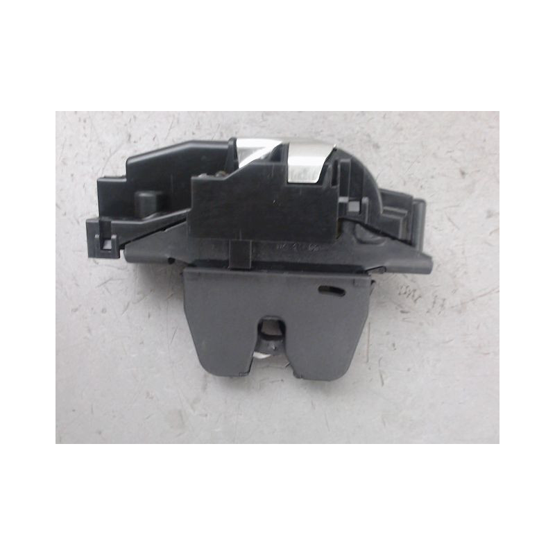 SERRURE COFFRE ARRIERE PEUGEOT 508