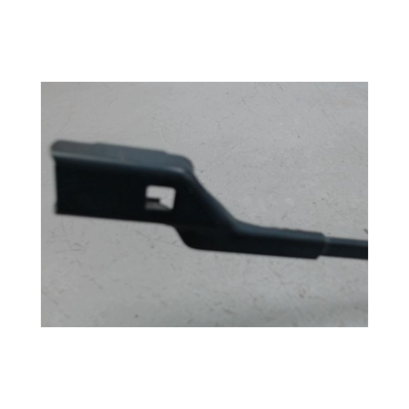 BRAS ESSUIE-GLACE AVANT GAUCHE PEUGEOT 208