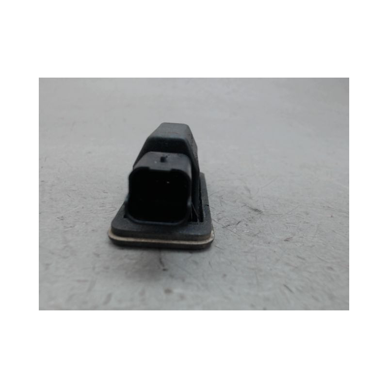 ECLAIREUR PLAQUE DE POLICE GAUCHE PEUGEOT 308