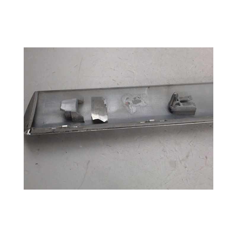 PROTECTION PORTE AVANT DROIT PEUGEOT 207
