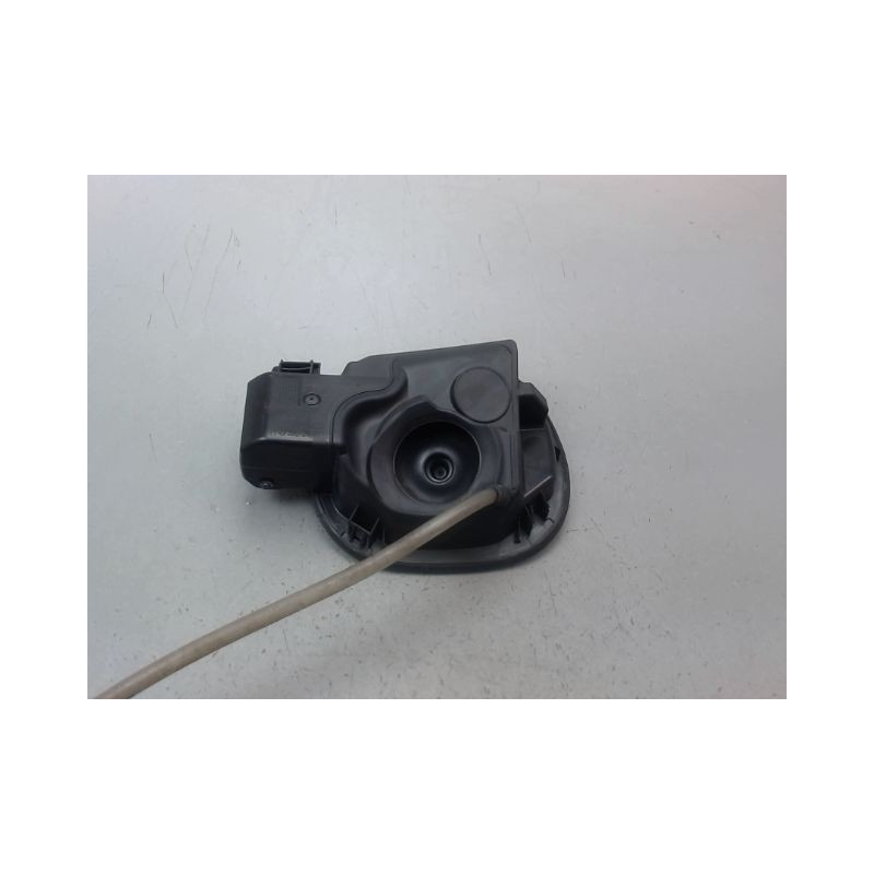 VOLET DE TRAPPE CARBURANT FIAT 500X