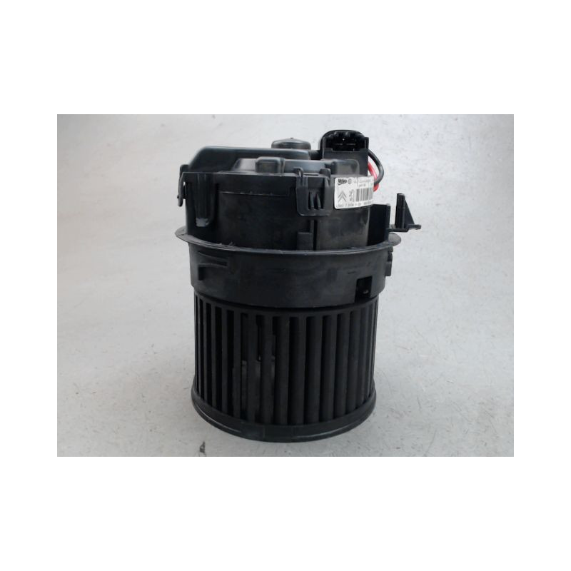 MOTEUR VENTILATEUR CHAUFFAGE PEUGEOT 208