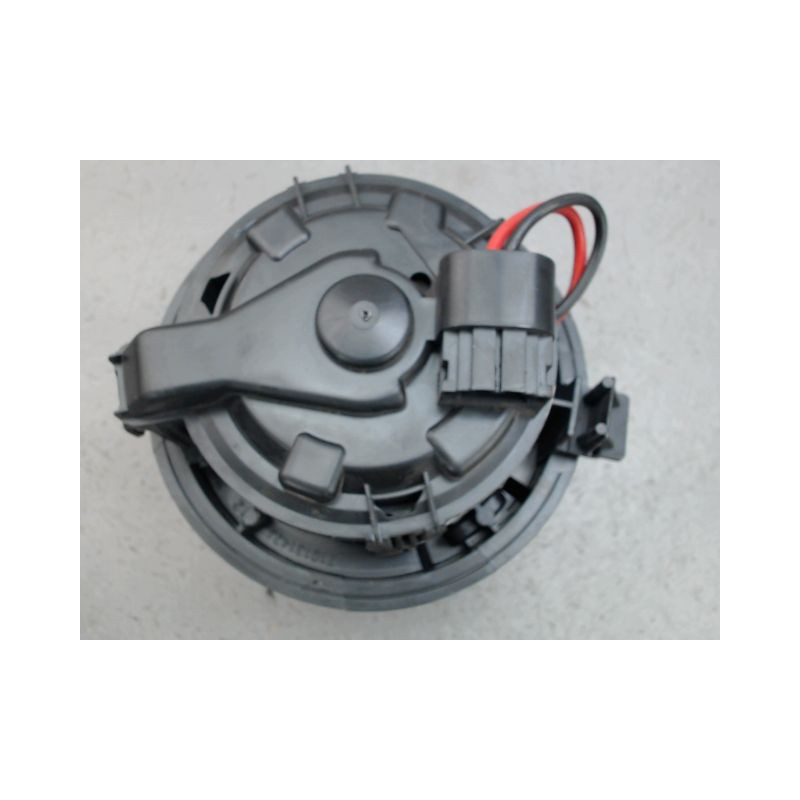 MOTEUR VENTILATEUR CHAUFFAGE PEUGEOT 208