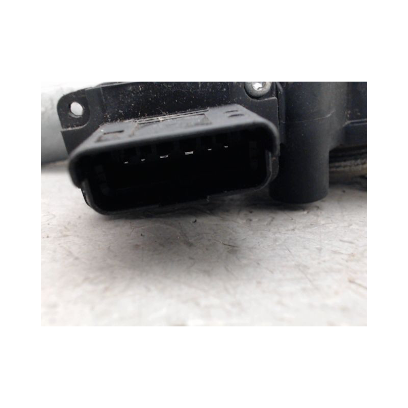 MECANISME LEVE-GLACE AVANT DROIT PEUGEOT BOXER