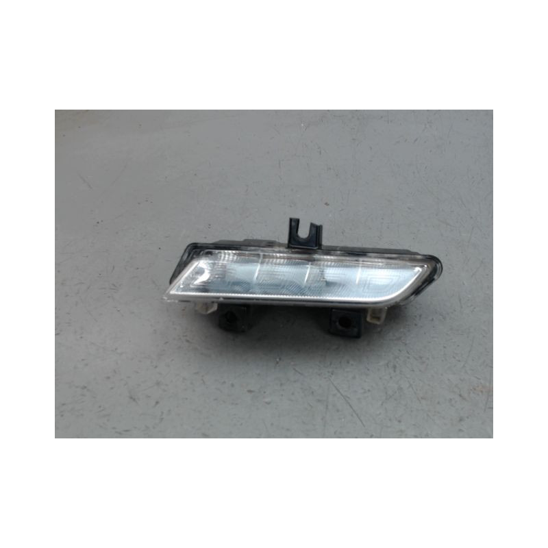 FEUX POSITION GAUCHE RENAULT CLIO