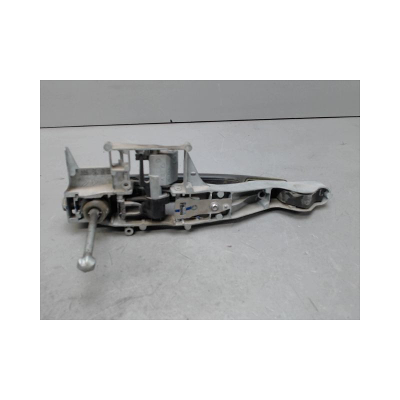 POIGNEE EXTERIEURE PORTE AVANT GAUCHE PEUGEOT 208