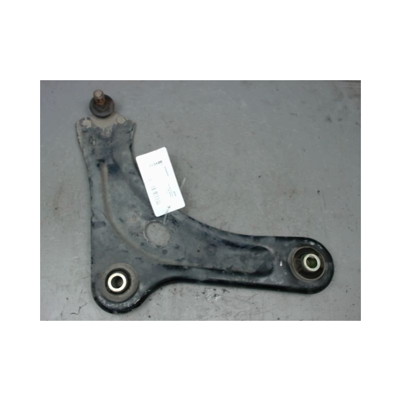 TRIANGLE INFERIEUR AVANT DROIT PEUGEOT 2008