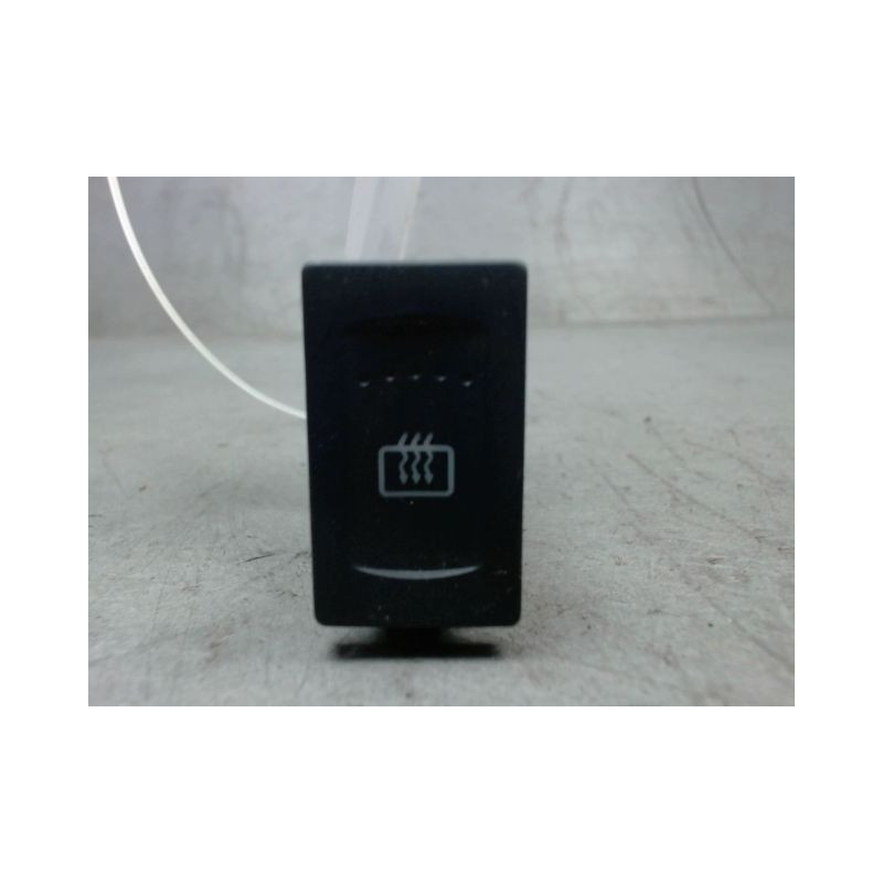 COMMANDE DEGIVRAGE LUNETTE ARRIERE VOLKSWAGEN SHARAN 2004-