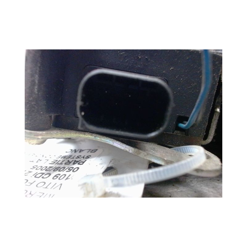 SYSTEME CONDAMNATION AVANT GAUCHE MERCEDES VITO FOURGON COMPACT 03-