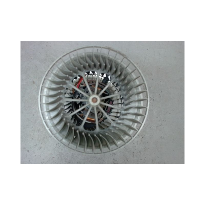 MOTEUR VENTILATEUR CHAUFFAGE MERCEDES VIANO LONG