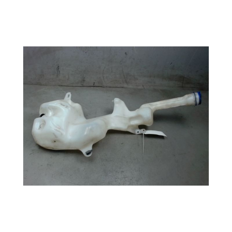 RESERVOIR LAVE-GLACE AVANT FORD ECOSPORT