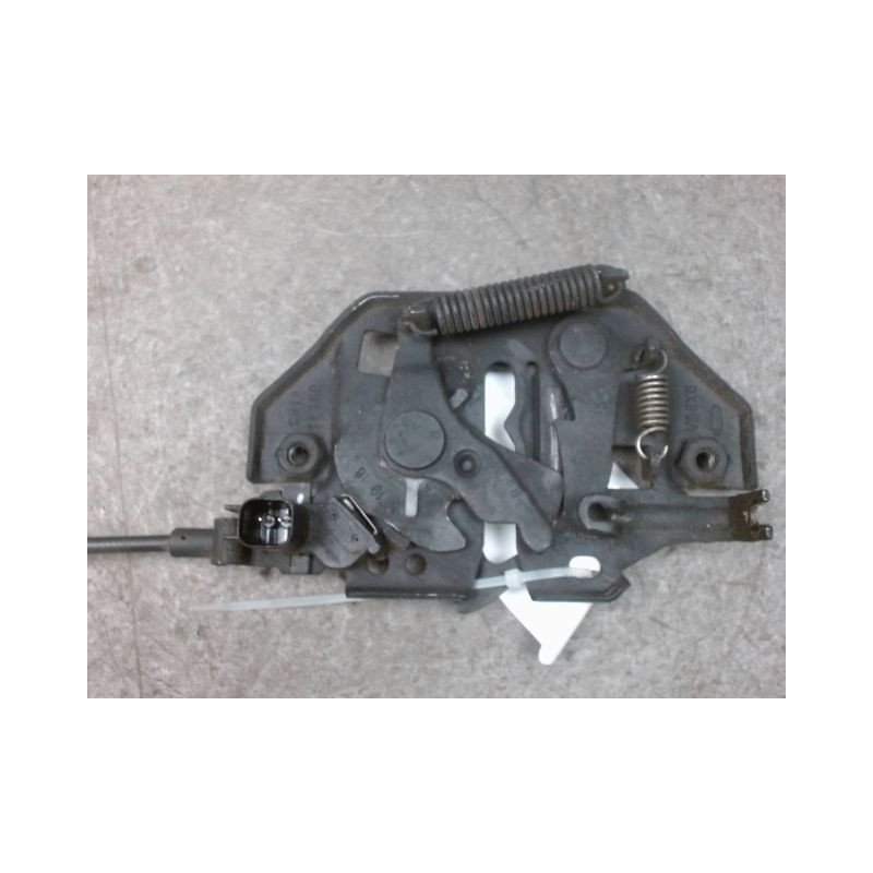 SERRURE CAPOT FORD ECOSPORT