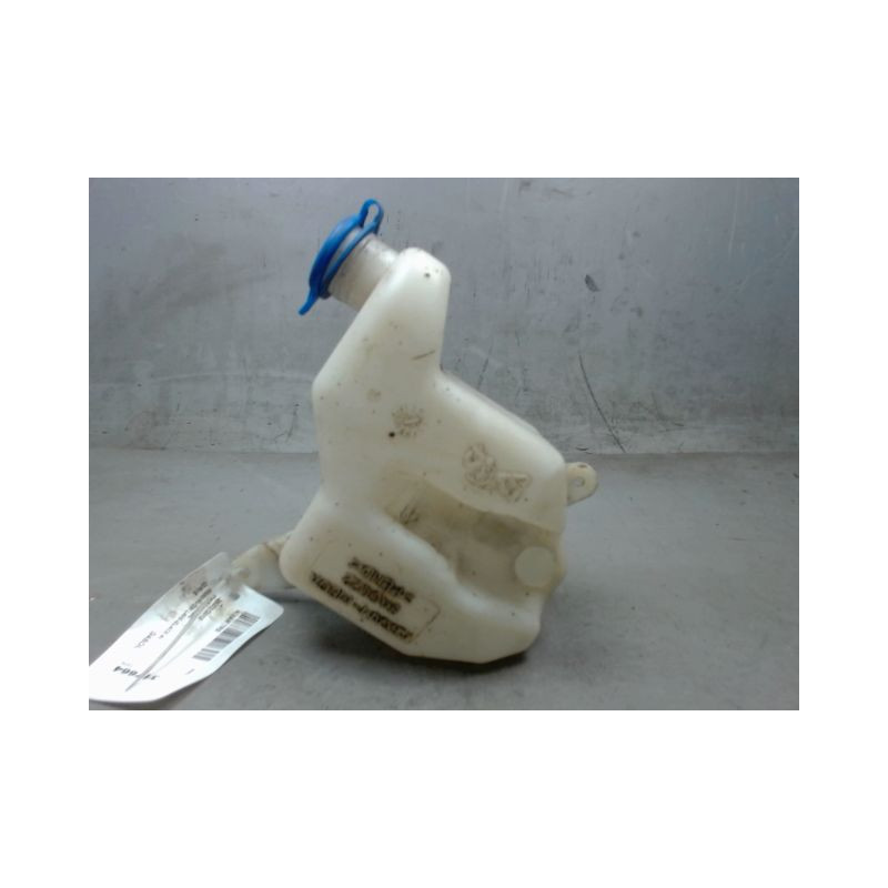 RESERVOIR LAVE-GLACE AVANT AIXAM 7RS