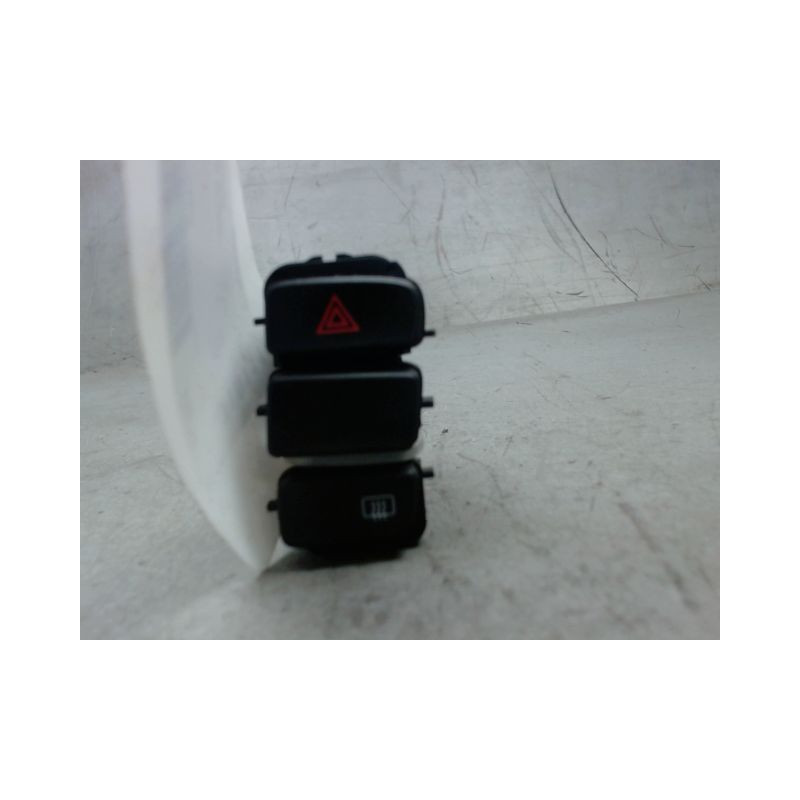 BOUTON DE WARNING SKODA CITIGO