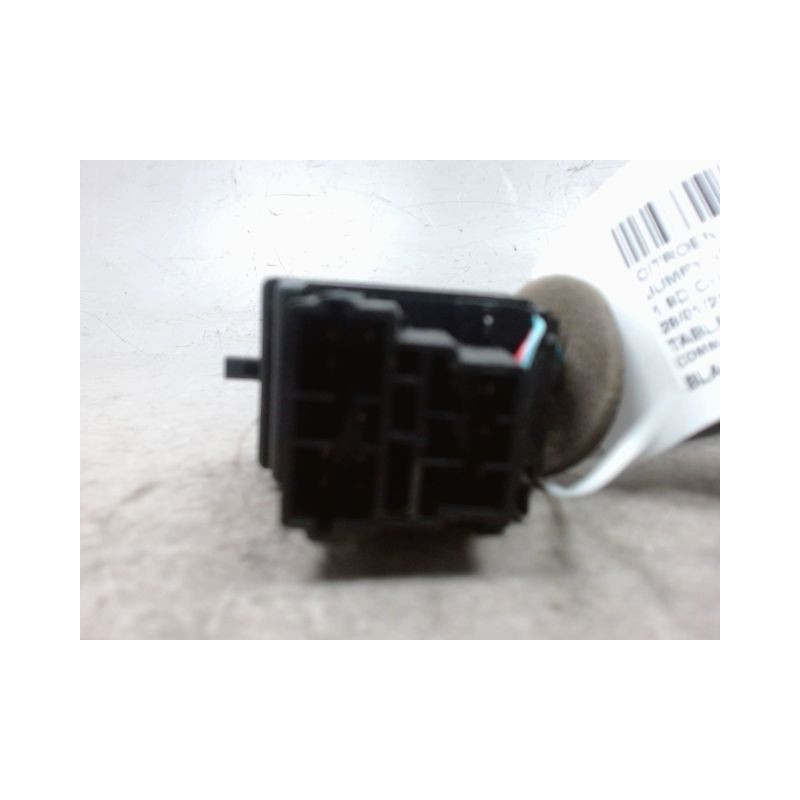 COMMANDE CLIGNOTANT CITROEN JUMPY VITRE 2004-