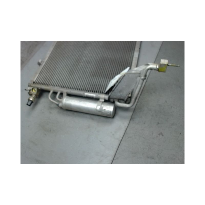 CONDENSEUR CLIMATISATION FORD FIESTA