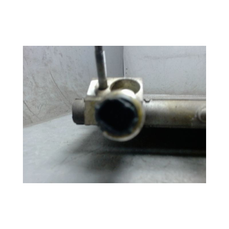 CONDENSEUR CLIMATISATION FORD FIESTA