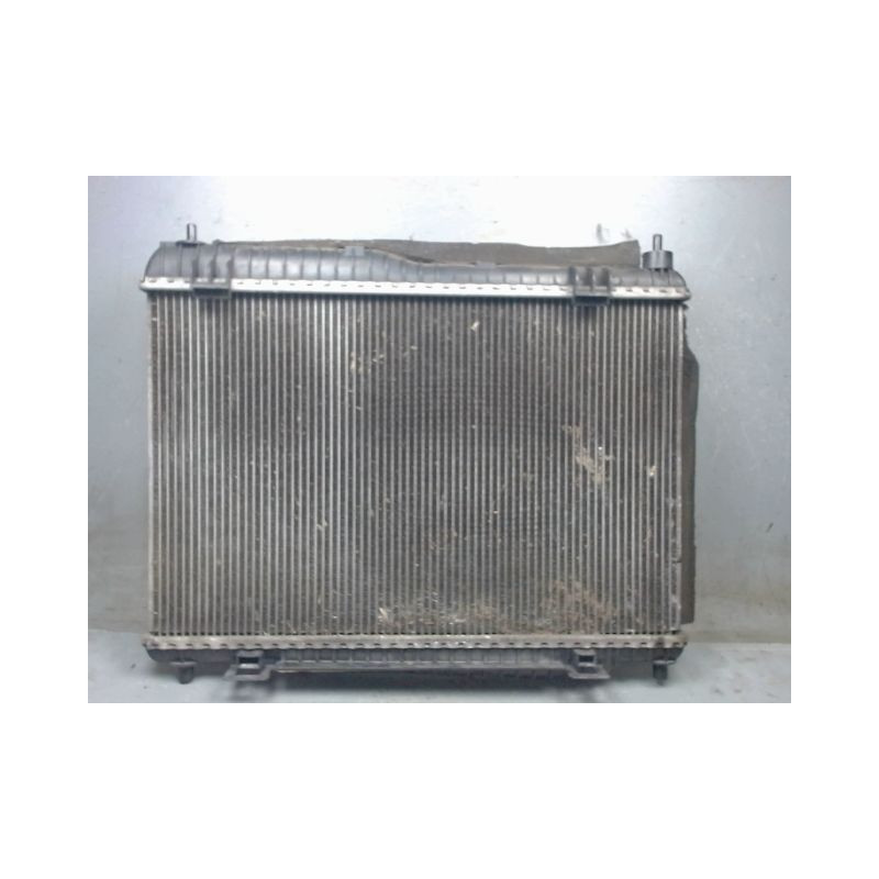 RADIATEUR FORD FIESTA