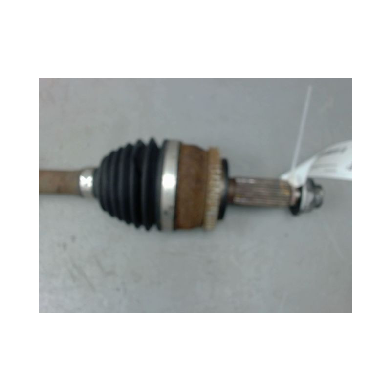 TRANSMISSION AVANT GAUCHE KIA CEE-D 1.6 CRDi 136
