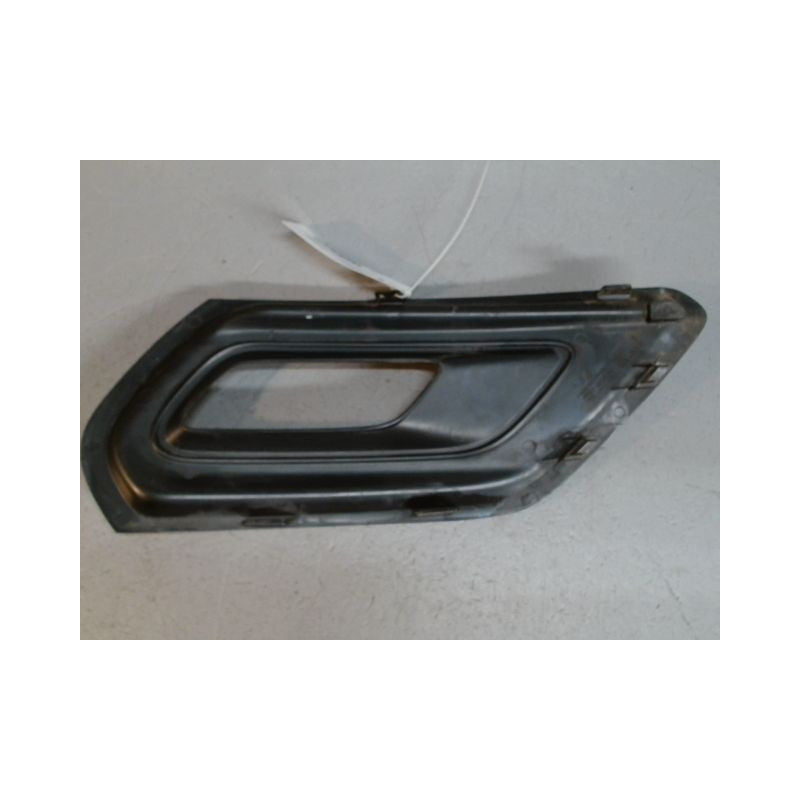 GRILLE VENTILATION PARE-CHOC AVG FORD T.CUSTOM