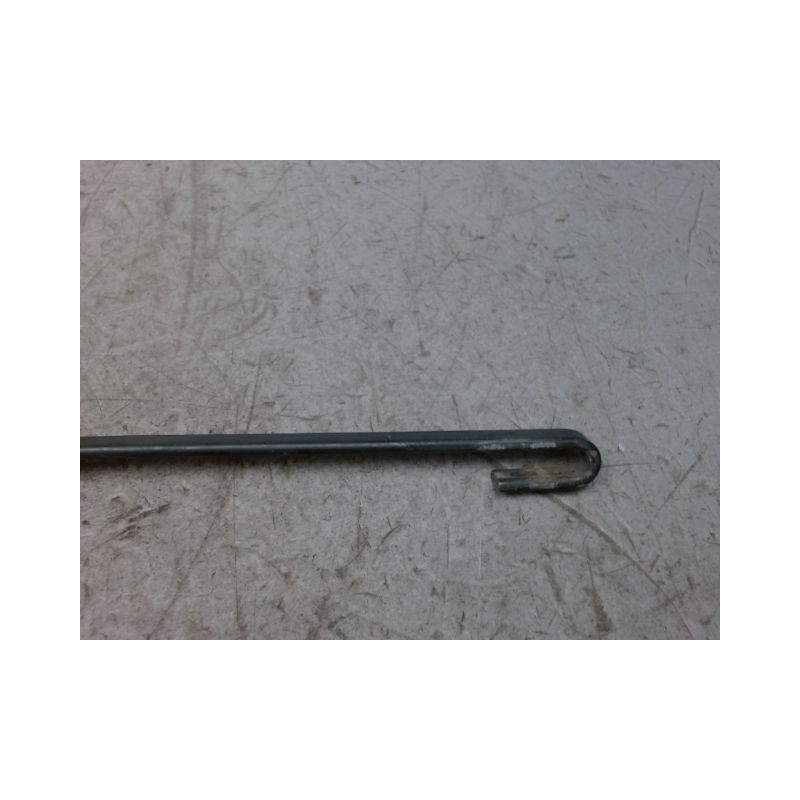 BRAS ESSUIE-GLACE ARRIERE TOYOTA AVENSIS 2000-2003