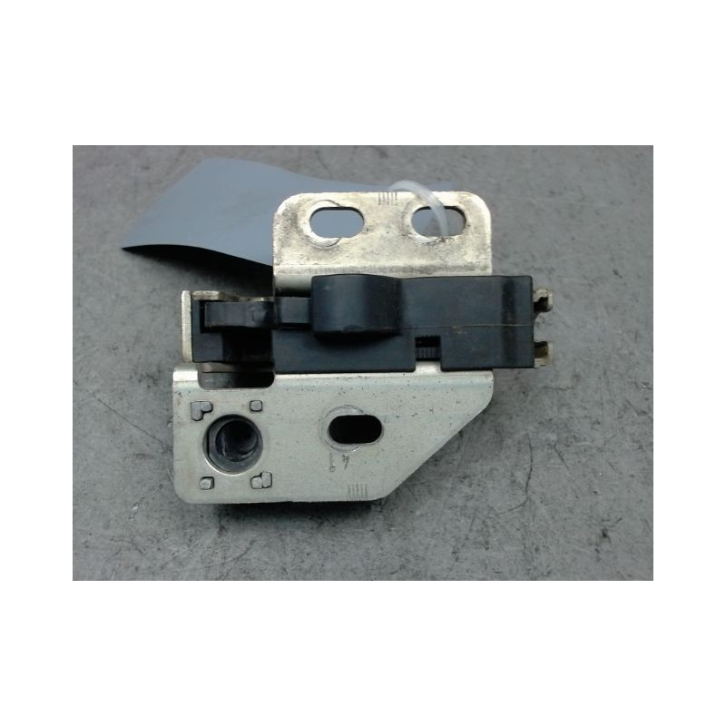 SERRURE PORTE BATTANTE ARRIERE DROIT MERCEDES SPRINTER TOLE MOYEN 2006-