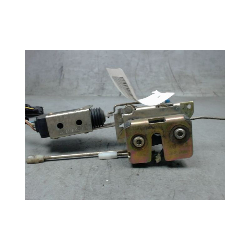 SYSTEME CONDAMNATION AVANT DROIT SKODA FELICIA 95-2000