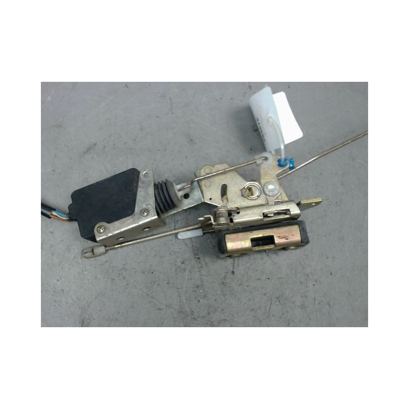 SYSTEME CONDAMNATION AVANT DROIT SKODA FELICIA 95-2000