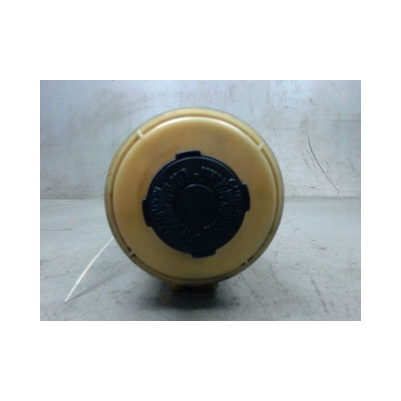 RESERVOIR POMPE DIRECTION NISSAN PRIMERA