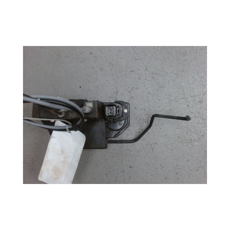 SYSTEME CONDAMNATION ARRIERE GAUCHE HYUNDAI I10