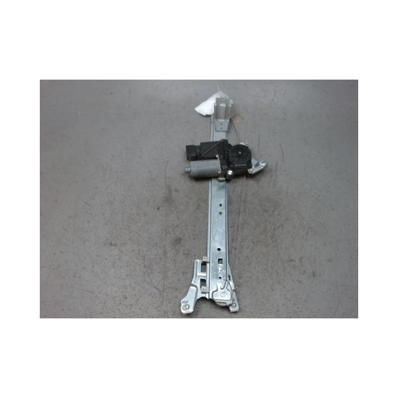 MECANISME+MOTEUR LEVE-GLACE ARRIERE DROIT MERCEDES CLASSE A 2001 -