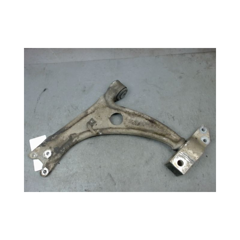 TRIANGLE INFERIEUR AVANT GAUCHE AUDI TT COUPE 2006-