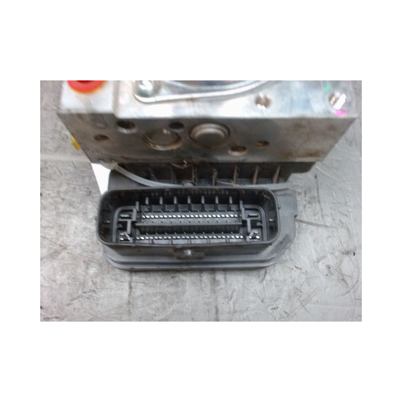 UNITE HYDRAULIQUE ABS MITSUBISHI L 200