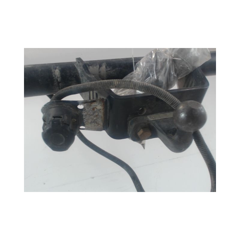 ATTELAGE MITSUBISHI L 200